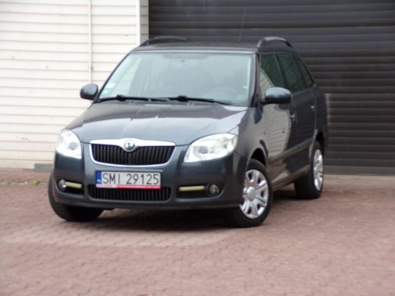 Škoda Fabia Kamera cofania /Klimatyzacja /1,2 /mpi /2010r II (2007-2014)