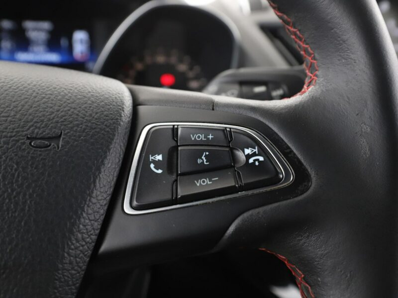 Ford Kuga ST-Line navi bluetooth II (2012-)