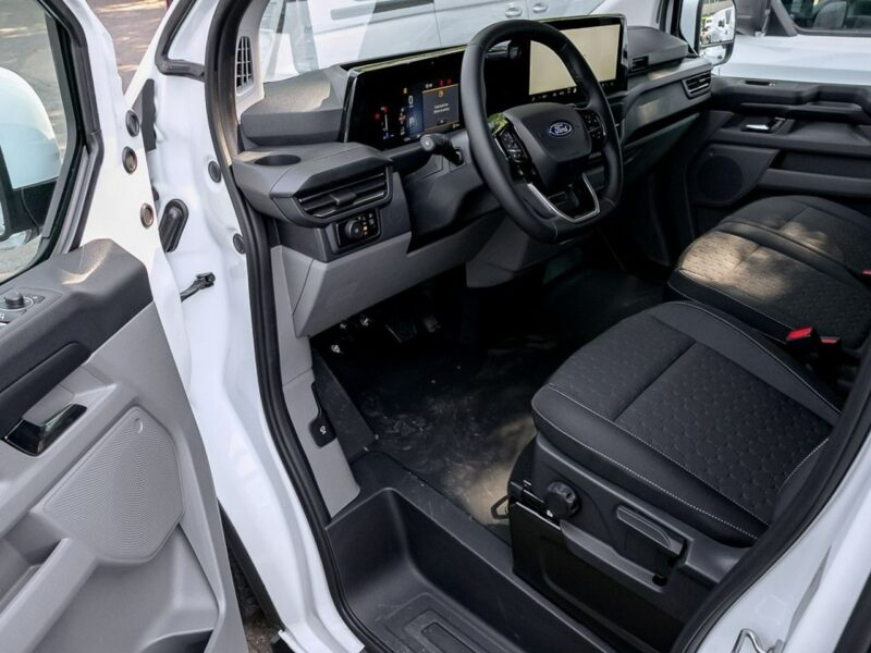 Ford Transit Custom 4x4 M Klima auto Kamera Czujniki Dostępny od ręki !! 2233 zł