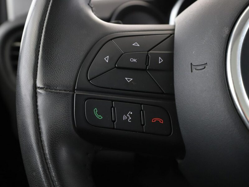 Fiat 500x Lounge automat panorama grzane fotele+kier. PDC navi półskóra tempomat