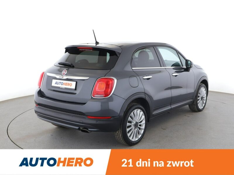 Fiat 500x Lounge automat panorama grzane fotele+kier. PDC navi półskóra tempomat