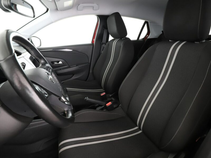 Opel Corsa virtual cocpit klima kamera i czujniki parkowania F (2019-)