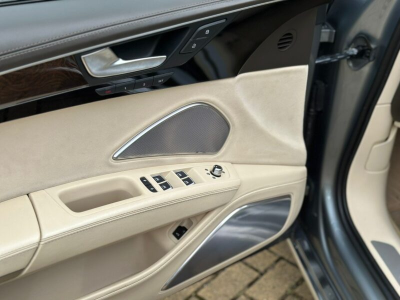 Audi A8 4.2 TDI Max wyposażenie !!! D4 (2010-)