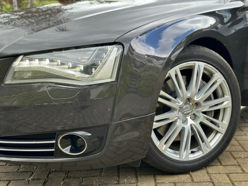 Audi A8 Faktura VAT 23% Salon Polska D4 (2010-)