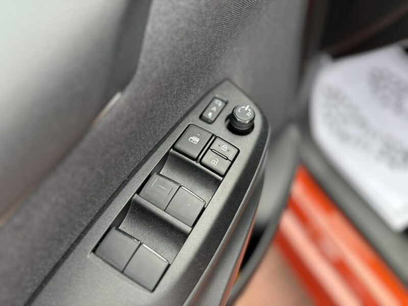 Toyota Yaris Hybryda, Gwarancja, Automat, Salon Polska, Niski Przebieg, Super Stan IV (2020-)