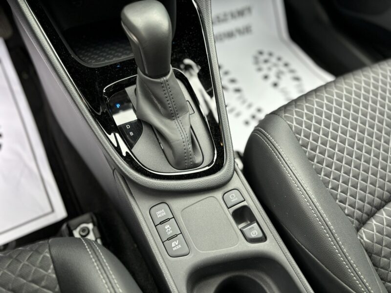 Toyota Yaris Hybryda, Gwarancja, Automat, Salon Polska, Niski Przebieg, Super Stan IV (2020-)