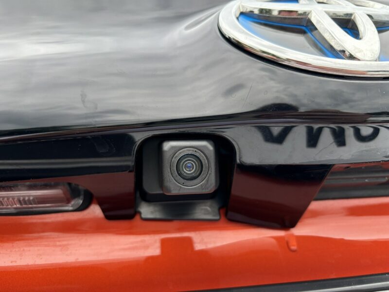 Toyota Yaris Hybryda, Gwarancja, Automat, Salon Polska, Niski Przebieg, Super Stan IV (2020-)