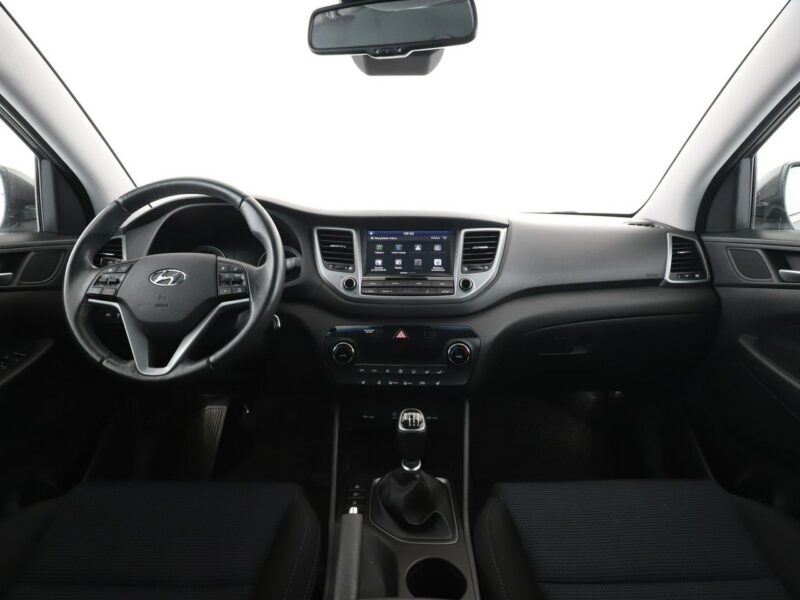 Hyundai Tucson 4X4 Navi Klimatyzacja Kamera cofania Podgrzewane fotele Bluetooth III (2015-2020)