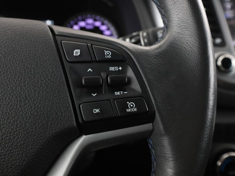 Hyundai Tucson 4X4 Navi Klimatyzacja Kamera cofania Podgrzewane fotele Bluetooth III (2015-2020)