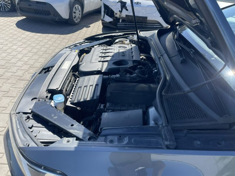 Volkswagen Passat Comfortline Podgrzewanie Klimatronik Hak B8 (2014-2023)