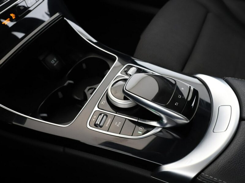 Mercedes C 180 automat full LED navi el. sterowane i grzane fotele klima auto W205 (2014-2021)