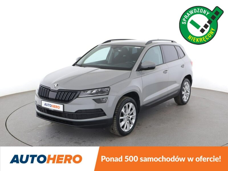 Škoda Karoq full LED navi klima auto czujniki parkowania grzane fotele