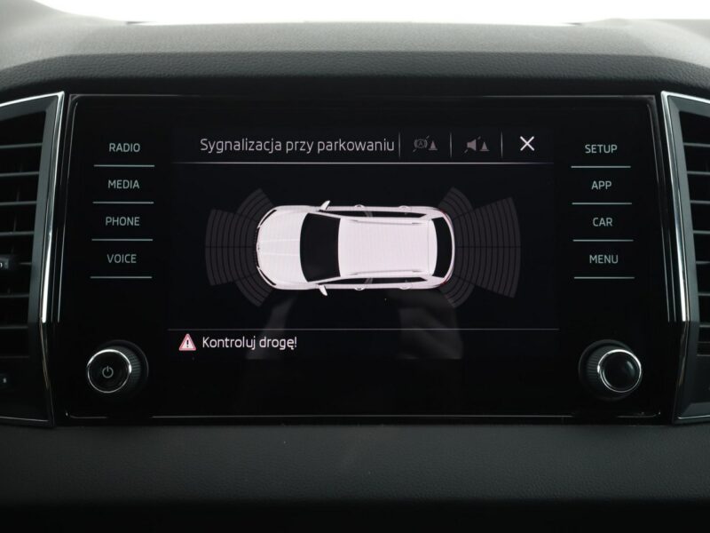 Škoda Karoq full LED navi klima auto czujniki parkowania grzane fotele