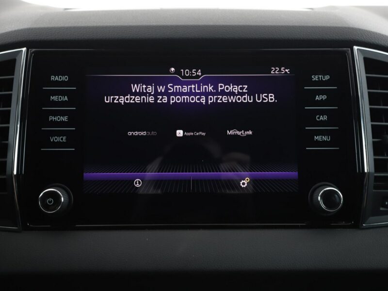 Škoda Karoq full LED navi klima auto czujniki parkowania grzane fotele