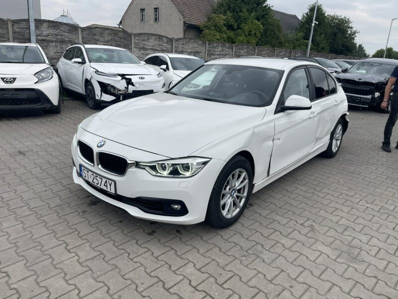 BMW 320 Automat Klimatronik Podgrzewanie Czujniki park. F30/F31 (2012-)
