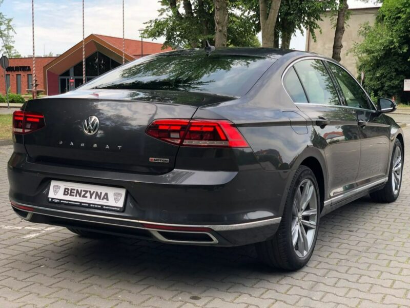 Volkswagen Passat LIFT 2019r 2.0 TSI 272KM 4motion Automat Led Kamera Navi DCC 4x4 DSG B8 (2014-2023)