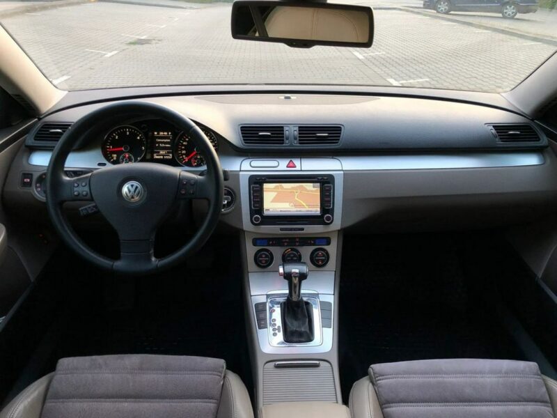 Volkswagen Passat LIFT 2.0 TDI CR 170KM Automat Xenon Navi Kamera Alcantara Szyberdach B6 (2005-2010)