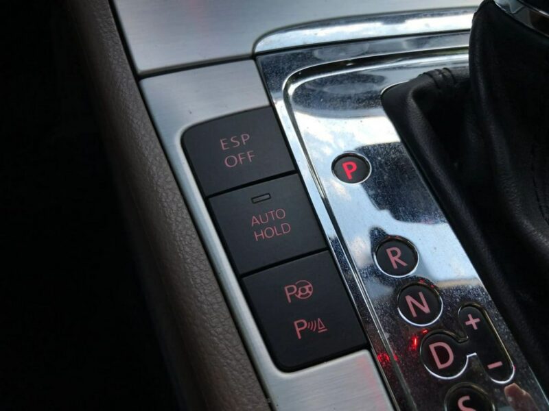 Volkswagen Passat LIFT 2.0 TDI CR 170KM Automat Xenon Navi Kamera Alcantara Szyberdach B6 (2005-2010)