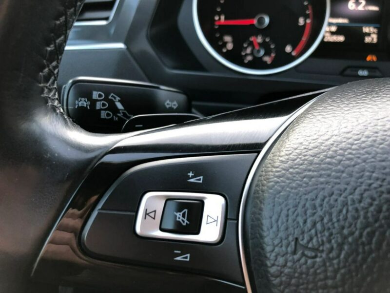 Volkswagen Tiguan Bezwypadkowy Mk2 2018 2.0 TDI 150 KM 7 osób Automat Navi Led Hak Dsg II (2016-2024)
