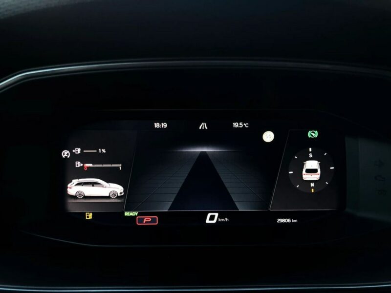Cupra Leon Sportstourer VZ 2020 e-HYBRID 245KM PHEV Automat Navi LED Panorama Virtual FV VAT23