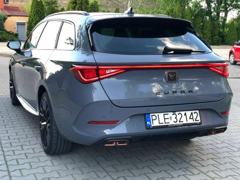 Cupra Leon Sportstourer VZ 2020 e-HYBRID 245KM PHEV Automat Navi LED Panorama Virtual FV VAT23