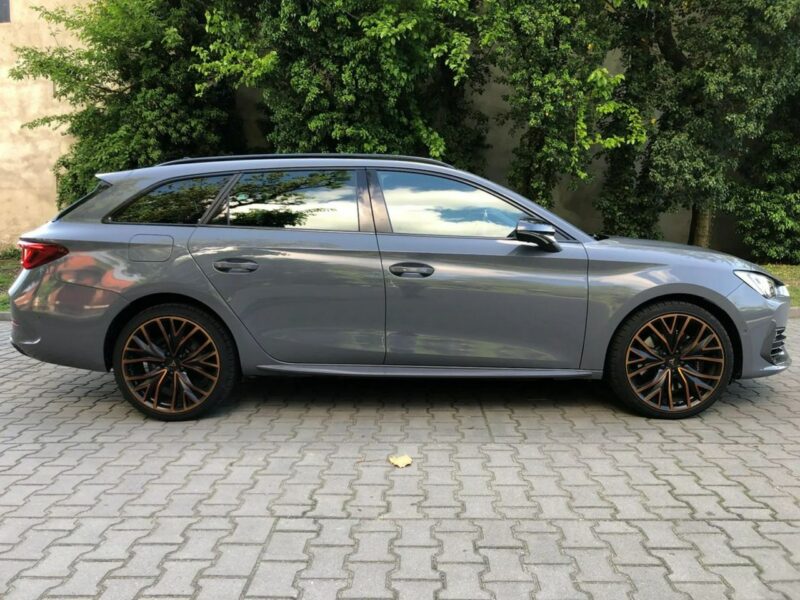 Cupra Leon Sportstourer VZ 2020 e-HYBRID 245KM PHEV Automat Navi LED Panorama Virtual FV VAT23