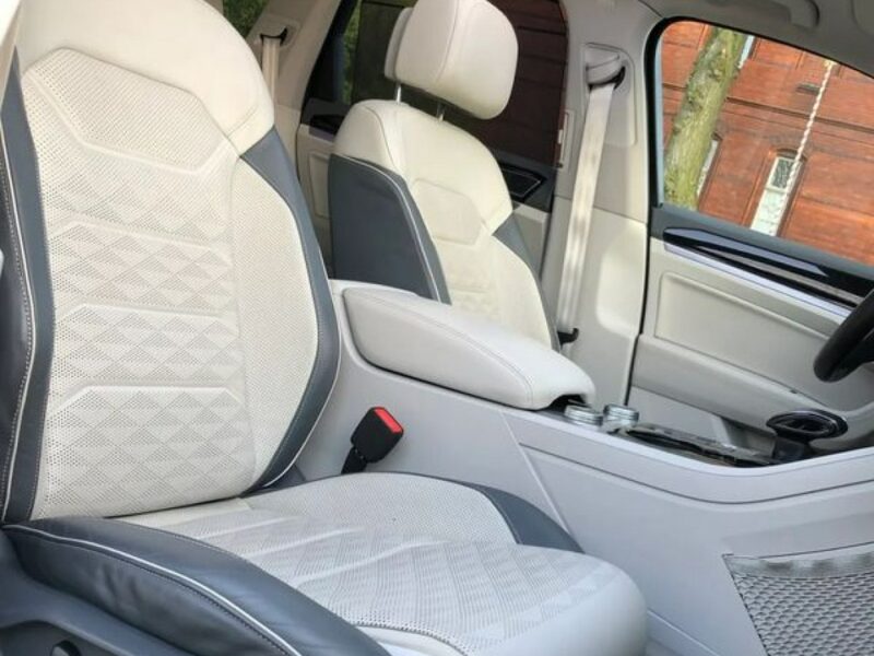 Volkswagen Touareg R-Line 2019r V8 4.0 TDI 422KM 4x4 Matrix Head Pneumatyka Hak FV23% VAT III (2018-)