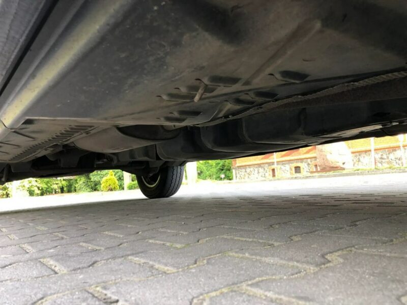 Volkswagen Transporter T5 LONG 2.5 TDI 130KM Automat Tempomat 5 osób Klima Hak Zarejestrowany T5