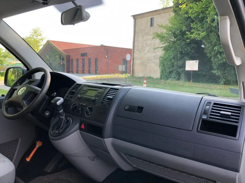 Volkswagen Transporter T5 LONG 2.5 TDI 130KM Automat Tempomat 5 osób Klima Hak Zarejestrowany T5