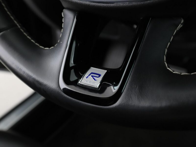 Volvo V90 FV23 2.0 D4 R-DESIGN FL Navi Tempomat Grzana Wentylowana Skóra FullLED