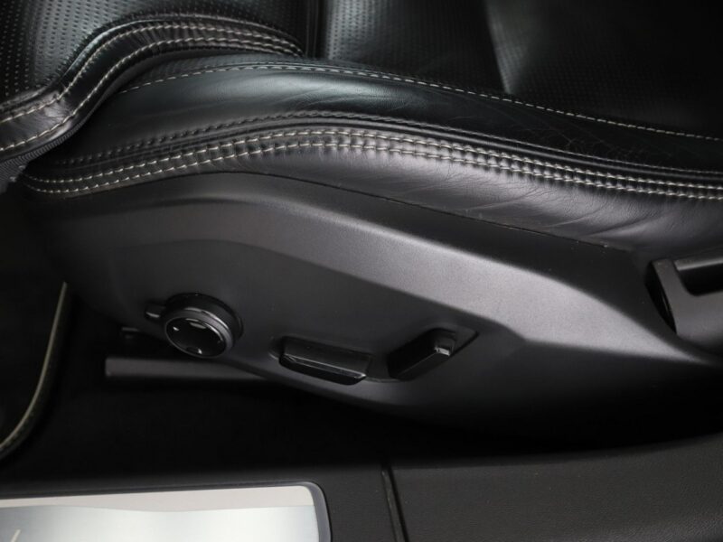 Volvo V90 FV23 2.0 D4 R-DESIGN FL Navi Tempomat Grzana Wentylowana Skóra FullLED
