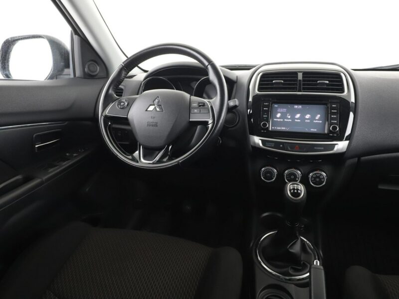 Mitsubishi ASX navi PDC klima-auto tempomat