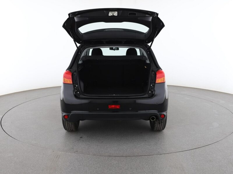 Mitsubishi ASX navi PDC klima-auto tempomat