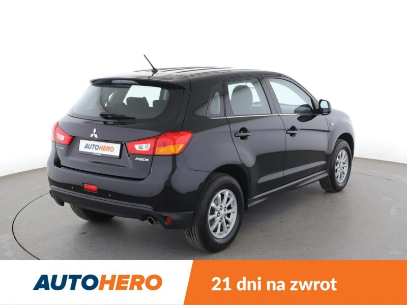 Mitsubishi ASX navi PDC klima-auto tempomat