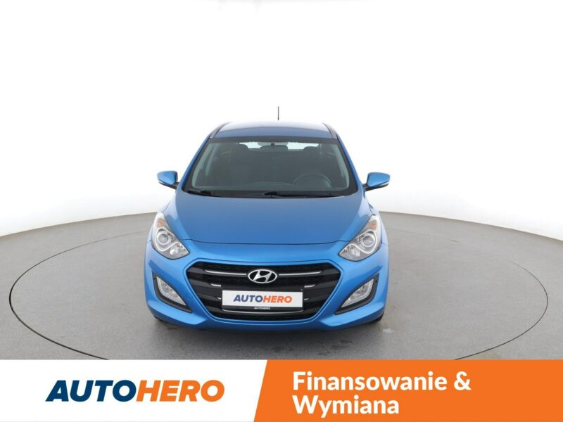 Hyundai i30 navi klimatyzacja multifunkcja kamera i czujniki parkowania III (2017-)