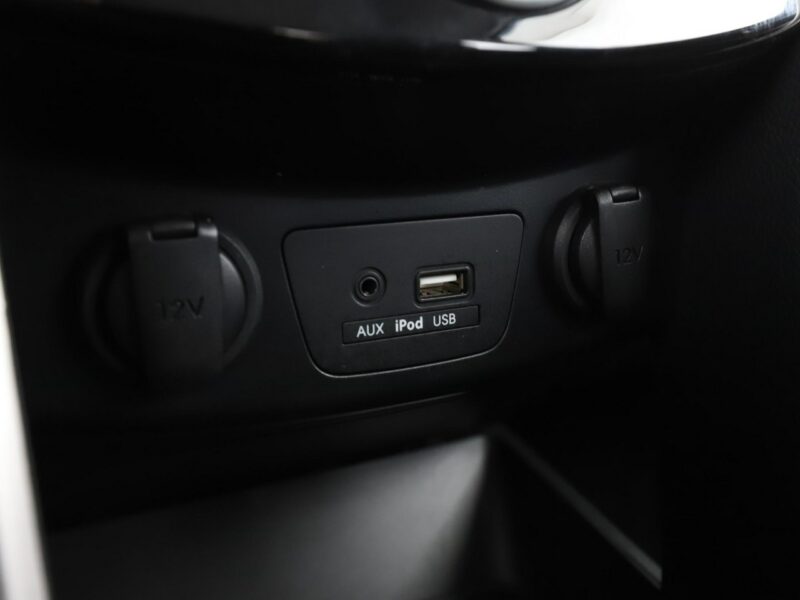 Hyundai i30 navi klimatyzacja multifunkcja kamera i czujniki parkowania III (2017-)