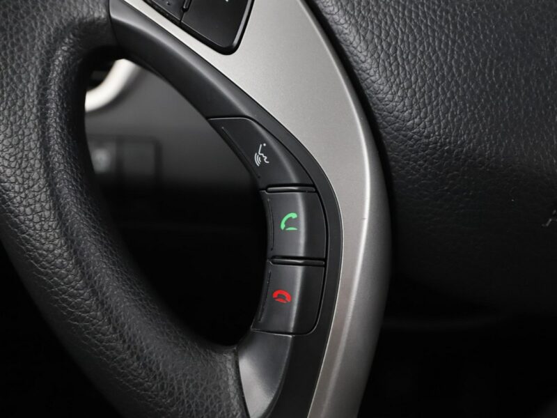 Hyundai i30 navi klimatyzacja multifunkcja kamera i czujniki parkowania III (2017-)