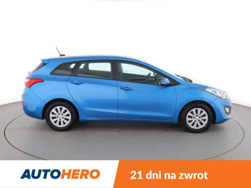 Hyundai i30 navi klimatyzacja multifunkcja kamera i czujniki parkowania III (2017-)