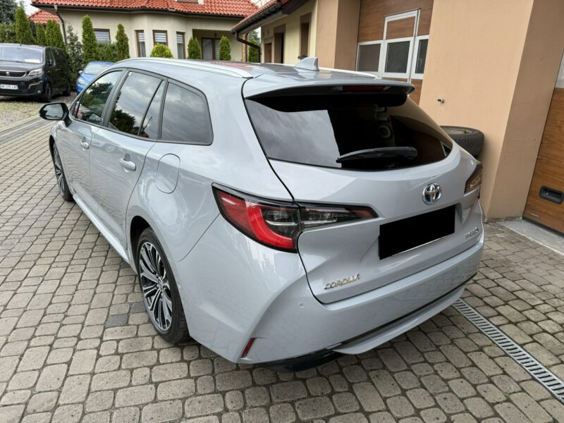Toyota Corolla 2.0 Hybrid Team D E21 (2019-)