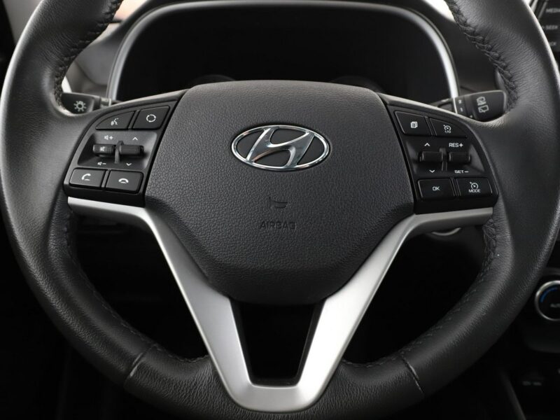 Hyundai Tucson Skóra, automat, 177KM, Navi, Kamera, Podg.fotele, Aut.klima III (2015-2020)