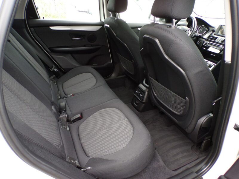 BMW 218 Klimatronic /Gwarancja / 1,5 /136KM /2014 /86000Km F45