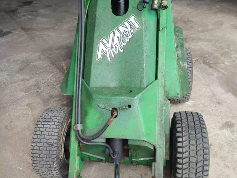 Mini ładowarka Avant 313