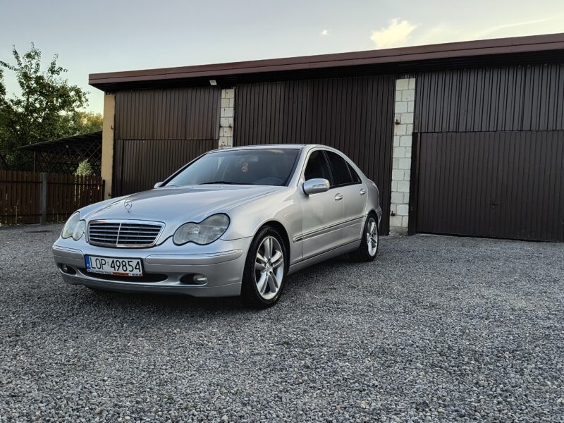 Mercedes-Benz Klasa C 200 Kompresor 163KM 2001r LPG w203