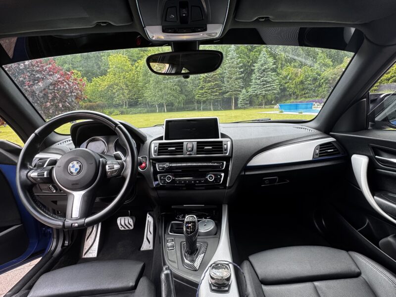 BMW M235i