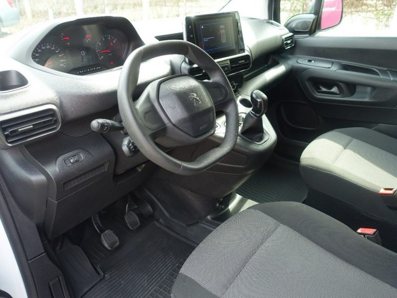 Peugeot Partner Fv 23%*Gwarancja*2 x Boczne Drzwi*Pełny serwis*100% Org. Lakier*Navi*