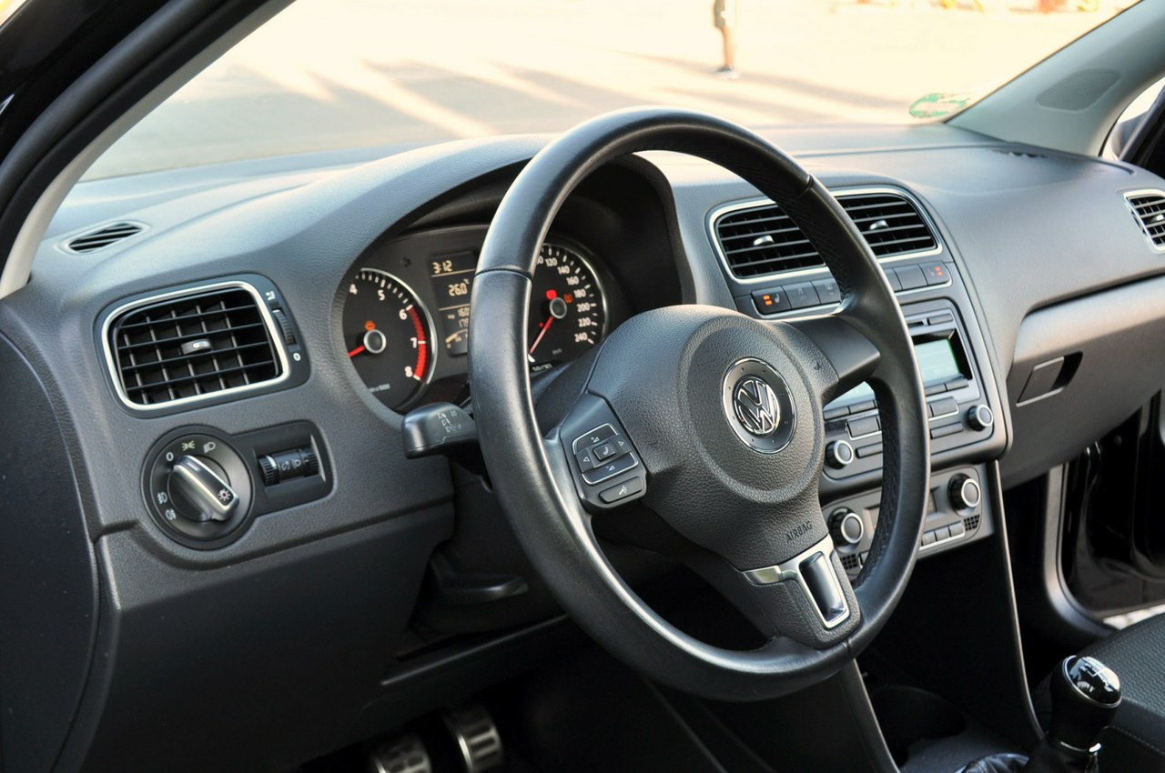 Volkswagen Polo 1.2i(105KM)*Cross Polo*Klimatronik*Welur*Reling*Grzane Fotele*Alu17ASO V (2009-2017)